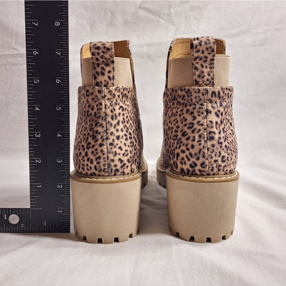 Dolce Vita Women's Leopard Print Slip On Ankle Boots 8.5 - Picture 8 of 13